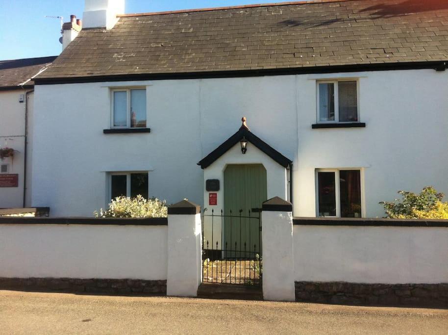 The Old Barn Barry Exterior foto